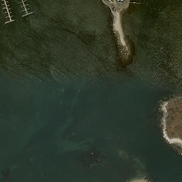 Satellite imagery of Avery Point, US