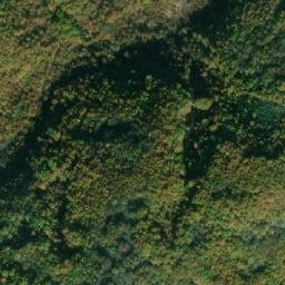 Satellite imagery of Klinčarec, MK