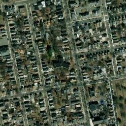 Satellite imagery of Great Neck, US
