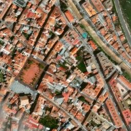 Satellite imagery of Castillo de La Mota, ES