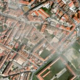 Satellite imagery of Castillo de La Mota, ES