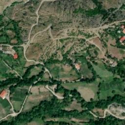 Satellite imagery of Maja e Bungës, AL