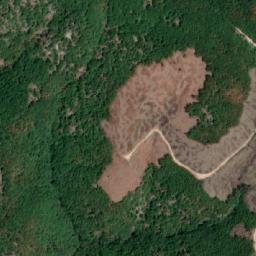 Satellite imagery of Čenar Čair, MK