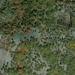 Satellite imagery of Mlečnik, MK