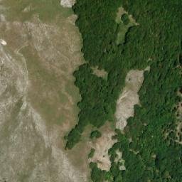 Satellite imagery of Maja e Strapit, AL