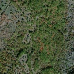 Satellite imagery of Mlečnik, MK