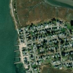 Satellite imagery of Hammock Point, US