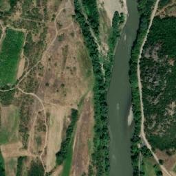 Satellite imagery of Dumto, MK