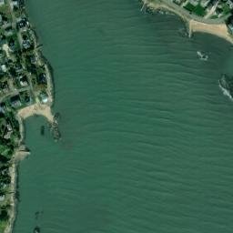 Satellite imagery of Tuttles Point, US