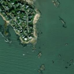 Satellite imagery of Tuttles Point, US