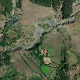 Satellite imagery of Maja e Shtashit, AL