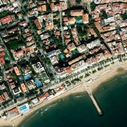 Satellite imagery of Casa Bartomeu Carbonell, ES