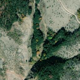Satellite imagery of Qafa e Qenamit, AL