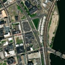 Satellite imagery of Steel Point, US