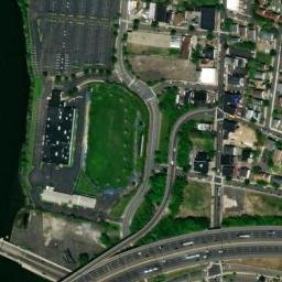 Satellite imagery of Steel Point, US