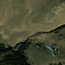 Satellite imagery of Gomalanj, AM
