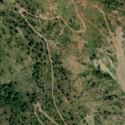 Satellite imagery of Maja e Kryqi i Vakut, AL