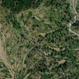 Satellite imagery of Maja e Kryqi i Vakut, AL