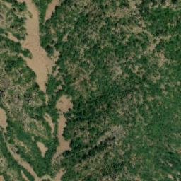 Satellite imagery of Maja e Kryqi i Vakut, AL