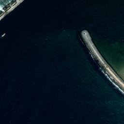 Satellite imagery of Fogamanadas de Fora, PT