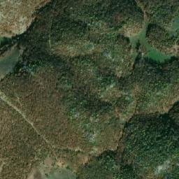 Satellite imagery of Ljugi Ćarit, AL