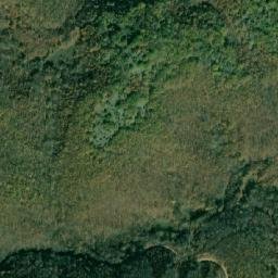 Satellite imagery of Čardak, MK