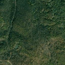 Satellite imagery of Čardak, MK