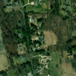 Satellite imagery of Quaker Ridge, US
