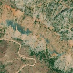 Satellite imagery of Maja e Guri i Kallitollit, AL