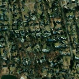 Satellite imagery of Noroton Neck, US