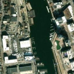 Satellite imagery of Rocky Neck, US