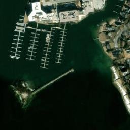 Satellite imagery of Rocky Neck, US