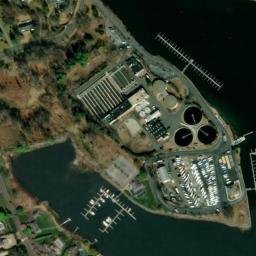 Satellite imagery of Rocky Neck, US