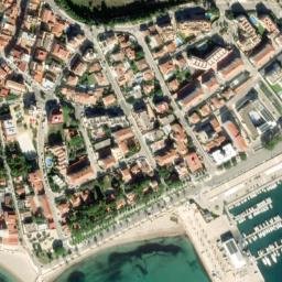 Satellite imagery of Punta de Riu de Llastres, ES