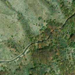 Satellite imagery of Ervenika Nivja, MK