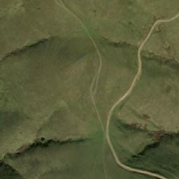 Satellite imagery of Paghakn, AM