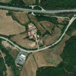 Satellite imagery of Vasilaki Tchiflik, GR