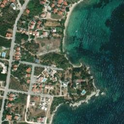 Satellite imagery of Vrachos Chténi, GR