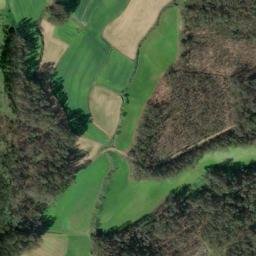 Satellite imagery of Marco da demarcação das terras do Mosteiro de Cucujães (1690), ES