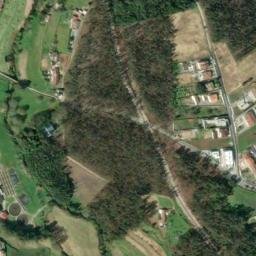 Satellite imagery of Marco da demarcação das terras do Mosteiro de Cucujães (1690)", ES