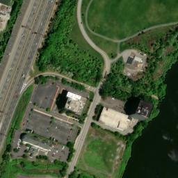 Satellite imagery of 2 R 1 — NGS KV6819 — Palisades Park, US, US