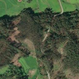 Satellite imagery of Marco da demarcação das terras do Mosteiro de Cucujães (1690), ES