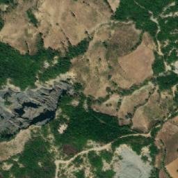 Satellite imagery of Broshtan, AL