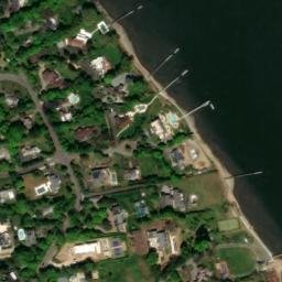 Satellite imagery of BROAD PK — NGS AA9613 — Village of Kings Point, US, US
