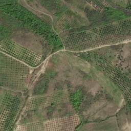 Satellite imagery of Kodër Varrezave, AL