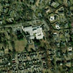 Satellite imagery of Great Neck, US