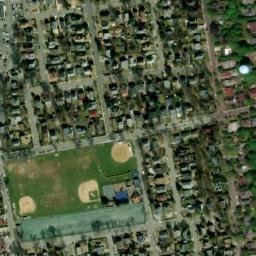 Satellite imagery of Great Neck, US