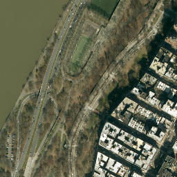 Satellite imagery of (former) East River Savings Bank branch, US