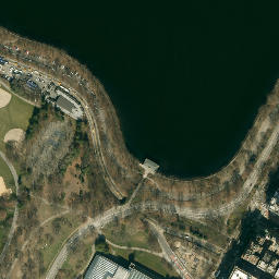Satellite imagery of Belvedere Castle, US