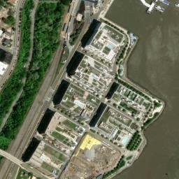 Satellite imagery of Days Point, US